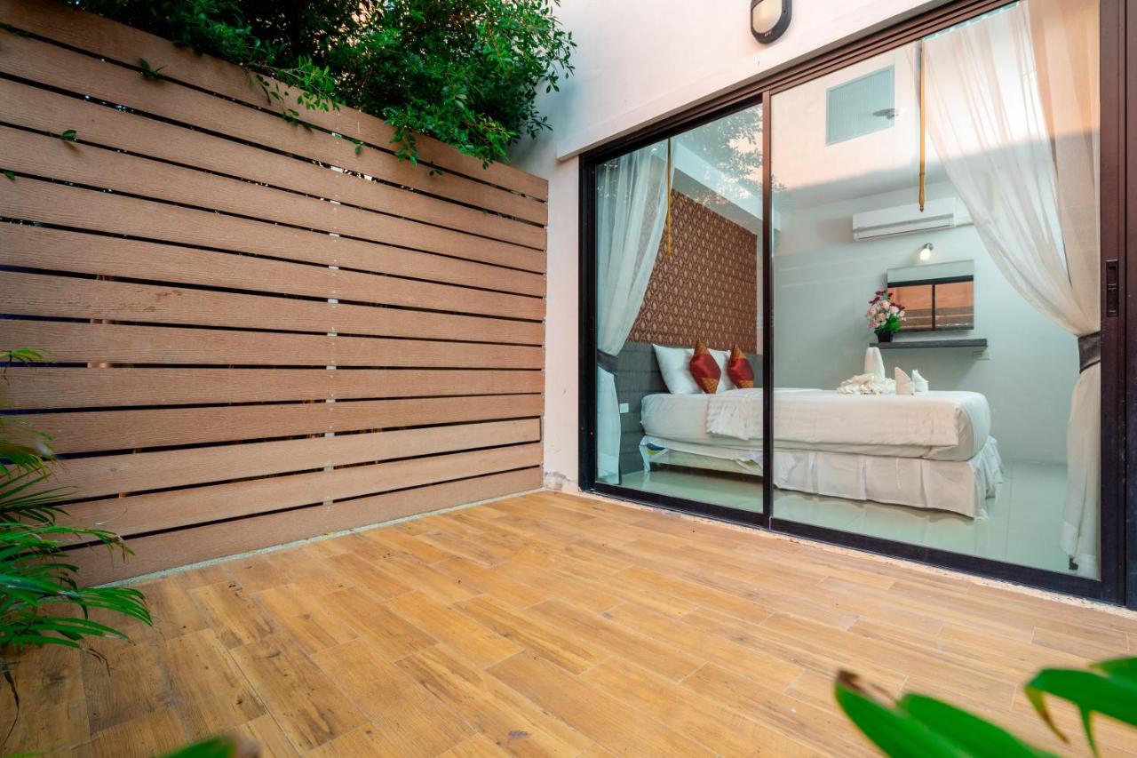 The Thames Pool Access Resort & Villa - Sha Extra Plus Chalong Exterior photo